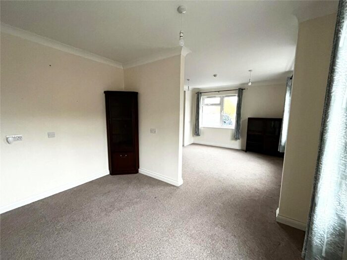 2 Bedroom Apartment For Sale In Stanton Lodge, Kingsdown Road, South Marston, SN3