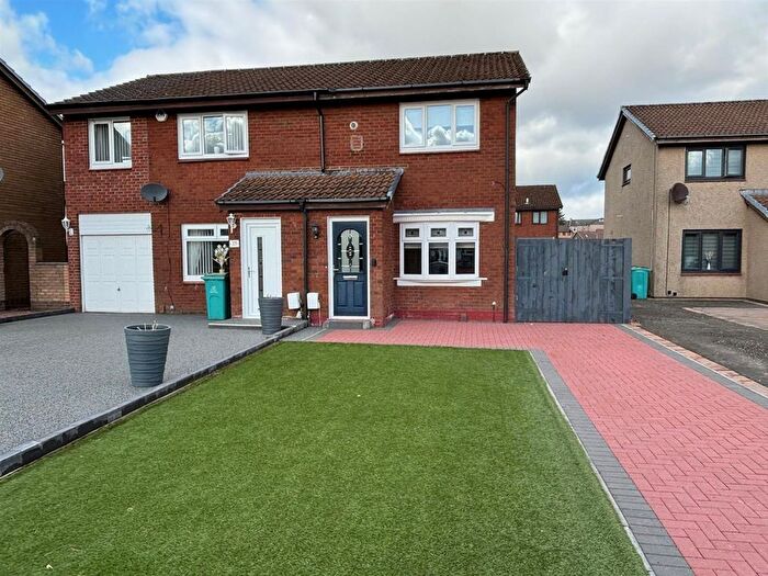 2 Bedroom End Terrace House To Rent In Park Avenue, Holytown, ML1