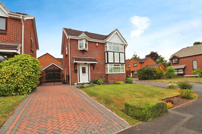 3 Bedroom Detached House To Rent In Millrace Drive, Wistaston, Crewe, CW2