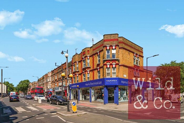 2 Bedroom Flat To Rent In Lower Clapton Road, Hackney, E5