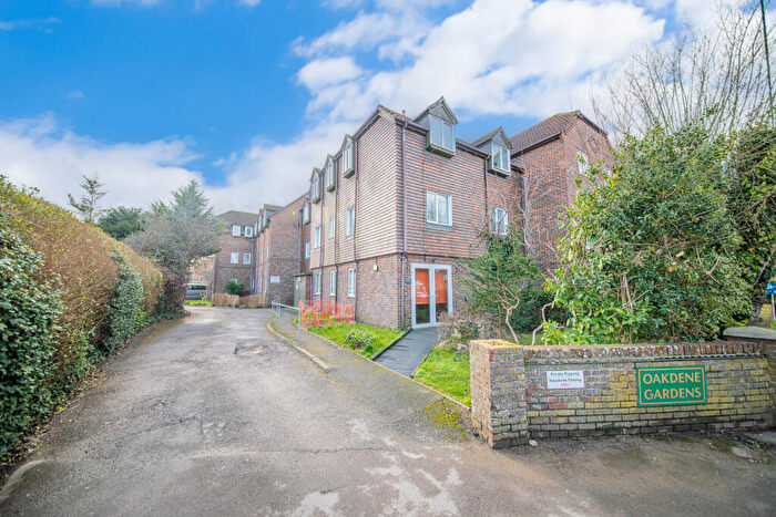 1 Bedroom Flat For Sale In Oakdene Gardens, Fair Oak, Eastleigh, SO50