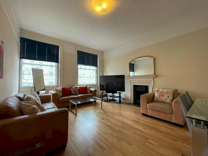 4 Bedroom Flat To Rent In Cromwell Road, London, SW7