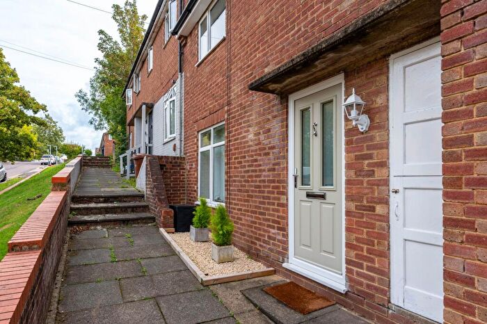 2 Bedroom Terraced House For Sale In Arethusa Road, Rochester, ME1