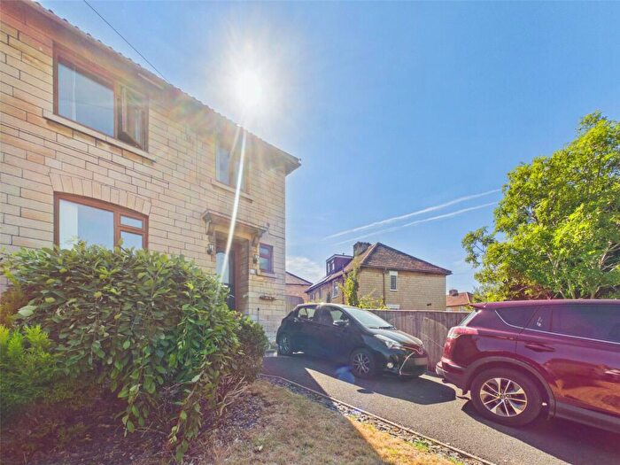 3 Bedroom Semi Detached House For Sale In The Oval, Southdown, Bath, BA2