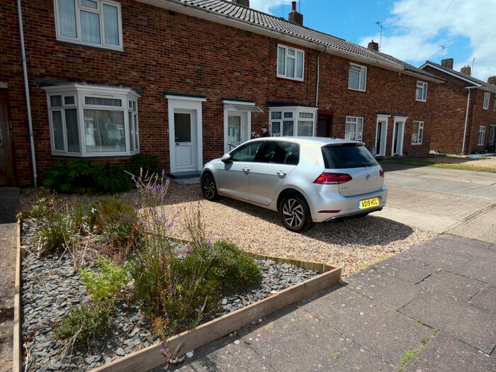 2 Bedroom End Of Terrace House To Rent In Melville Way, Goring-By-Sea, Worthing, BN12