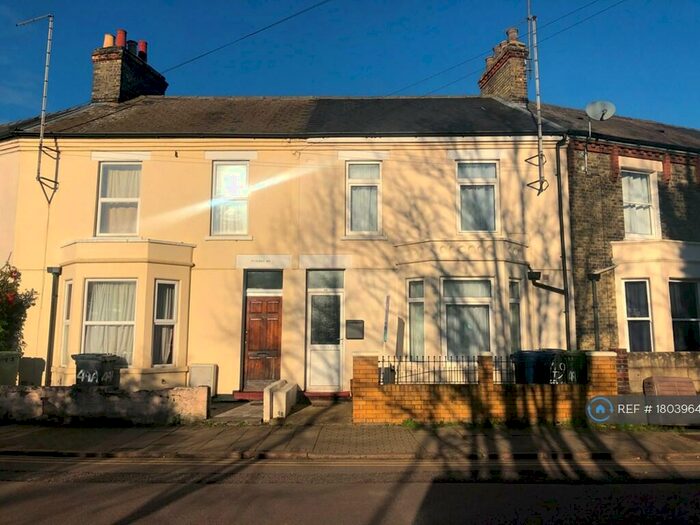 3 Bedroom Terraced House To Rent In Devonshire Road, Cambridge, CB1