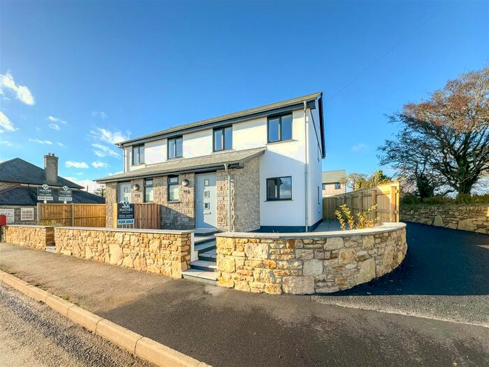 4 Bedroom Semi-Detached House For Sale In Crowntown, Helston, TR13