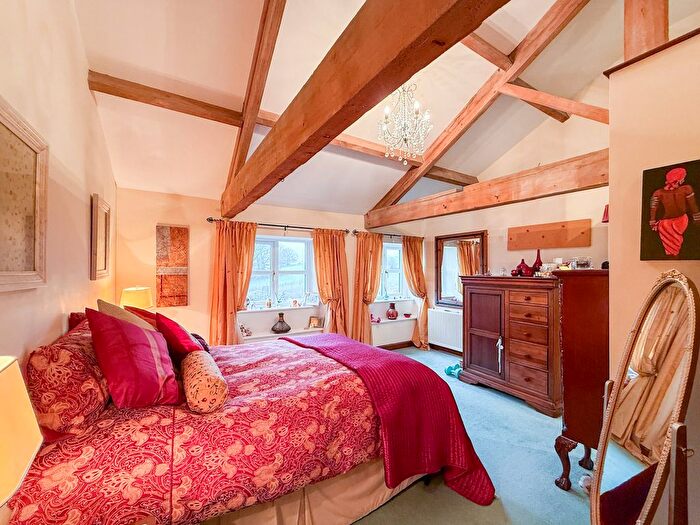 3 Bedroom Property For Sale In Moor Lane, Netherthong, Holmfirth, HD9