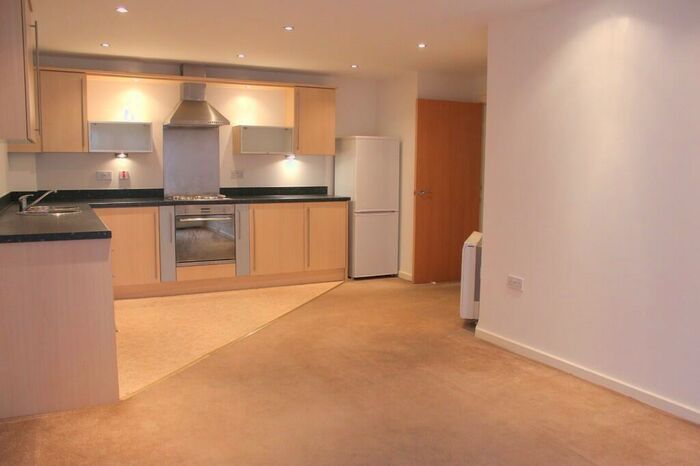 2 Bedroom Apartment To Rent In Gilbert House, Elmira Way, M5