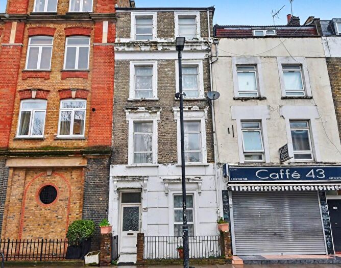 6 Bedroom Terraced House For Sale In Pratt Street, Camden, London, NW1