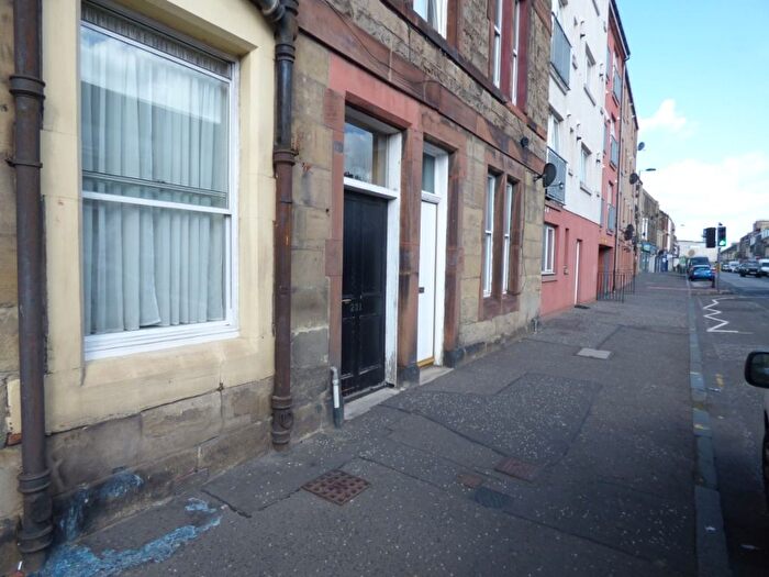 2 Bedroom Flat To Rent In North High Street, Musselburgh, Edinburgh, EH21