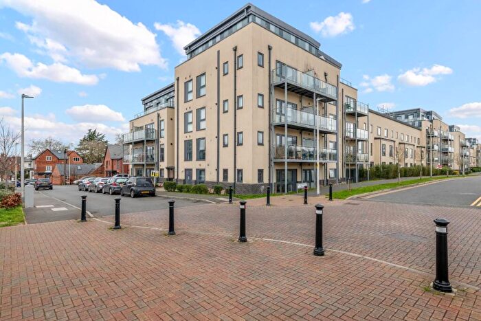 2 Bedroom Apartment For Sale In Station Approach, Royal Leamington Spa, CV31