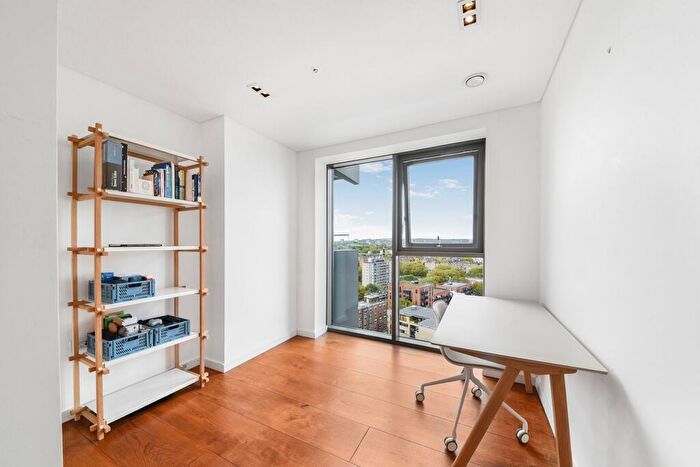 2 Bedroom Apartment For Sale In Triton Building, Euston, NW1