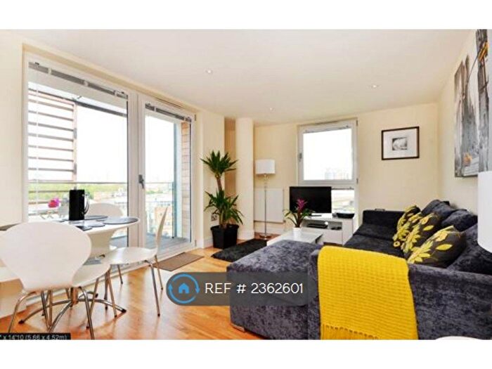 2 Bedroom Flat To Rent In Hatfield House, London, SE10