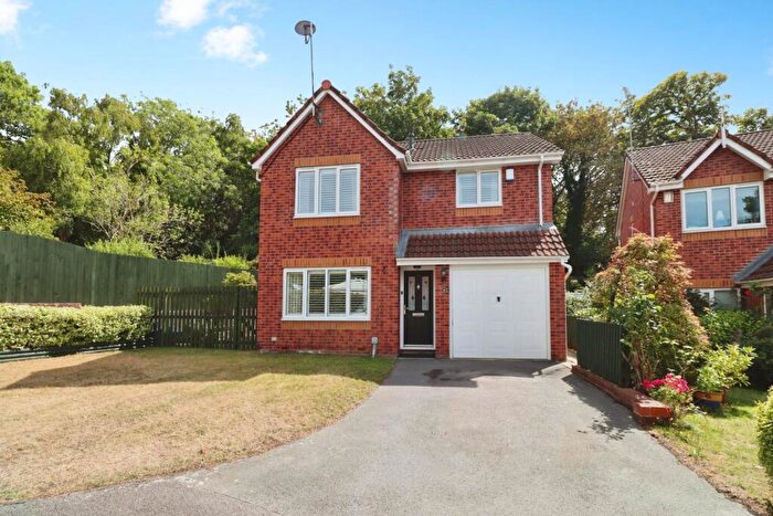 3 Bedroom Detached House For Sale In Grappenhall Way, Prenton, CH43
