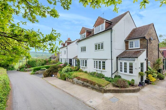 4 Bedroom Property For Sale In Chafford Lane, Fordcombe, Tunbridge Wells, TN3