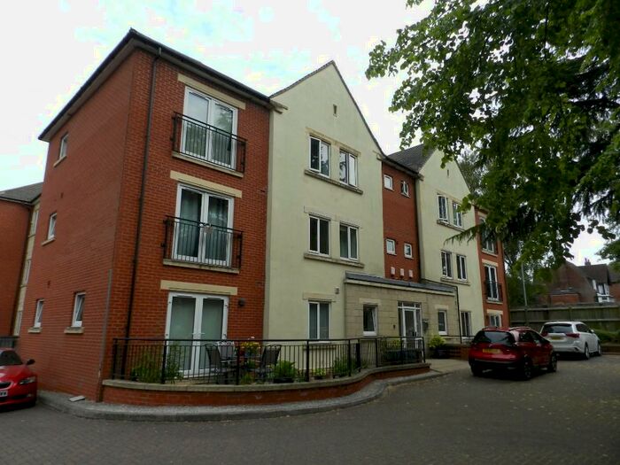 1 Bedroom Apartment To Rent In Greenbanks, Woodthorpe Drive, Nottingham, Nottinghamshire, NG5