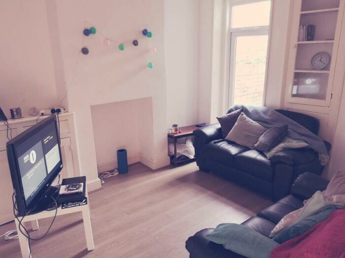 4 Bedroom House To Rent In Glenroy Street, Roath, Cardiff, CF24