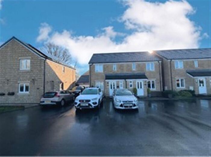 3 Bedroom End Of Terrace House For Sale In Bryant Close, Chippenham, SN15