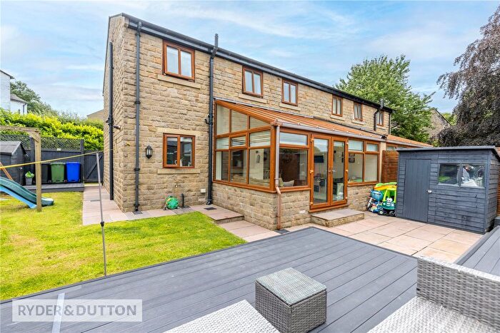 4 Bedroom Semi Detached House For Sale In Carr Farm Close, Rawtenstall, Rossendale, BB4