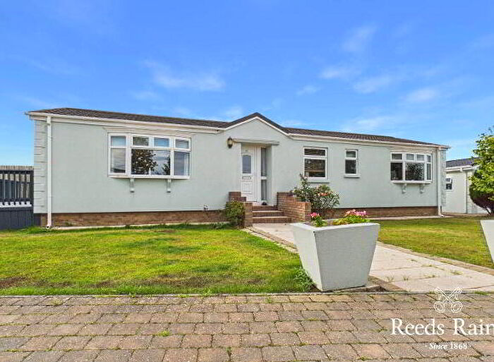 3 Bedroom Detached House For Sale In Kingfisher Way, Newtownards, BT22