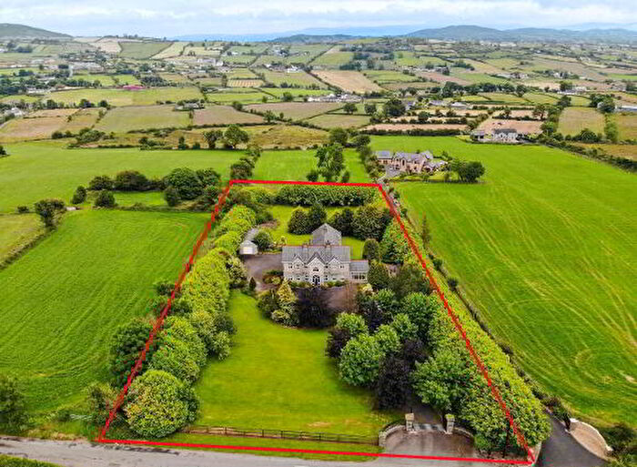 5 Bedroom Detached House For Sale In Ballintemple Road, Newry, BT35