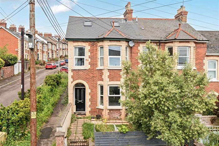 4 Bedroom Semi-Detached House For Sale In Peaslands Road, Sidmouth, EX10