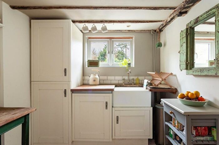 2 Bedroom Cottage For Sale In South View Cottages, The Street, Henfield, BN5