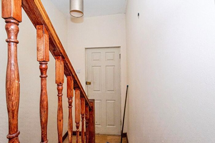 2 Bedroom Flat For Sale In Highland Road, Southsea, PO4