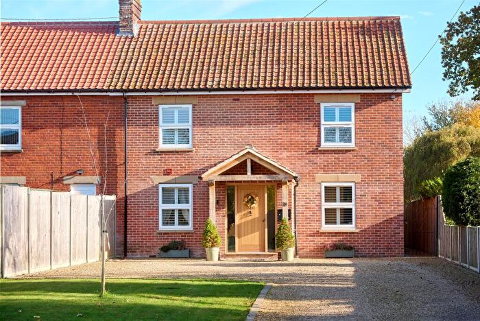 4 Bedroom End Of Terrace House For Sale In The Street, North Lopham, Diss, IP22