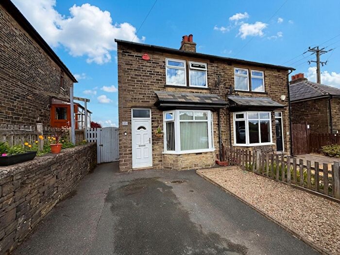 2 Bedroom Semi-Detached House For Sale In Moor End Road, Halifax, HX2