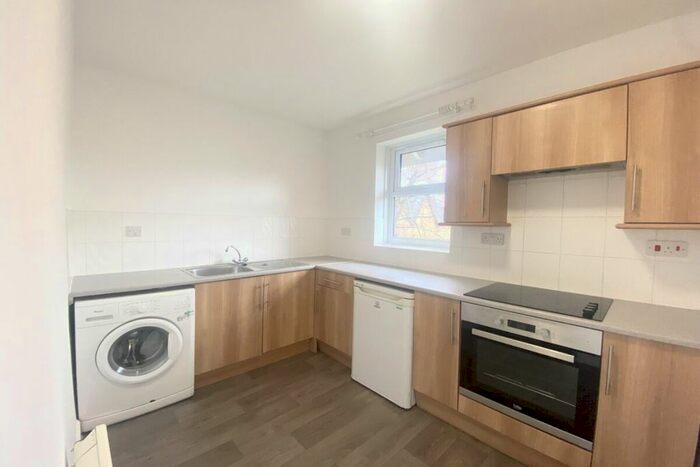 2 Bedroom Flat To Rent In Sharrow View, Sheffield, S7