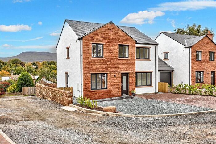 4 Bedroom Detached House For Sale In Pennine Heights, Warcop, CA16