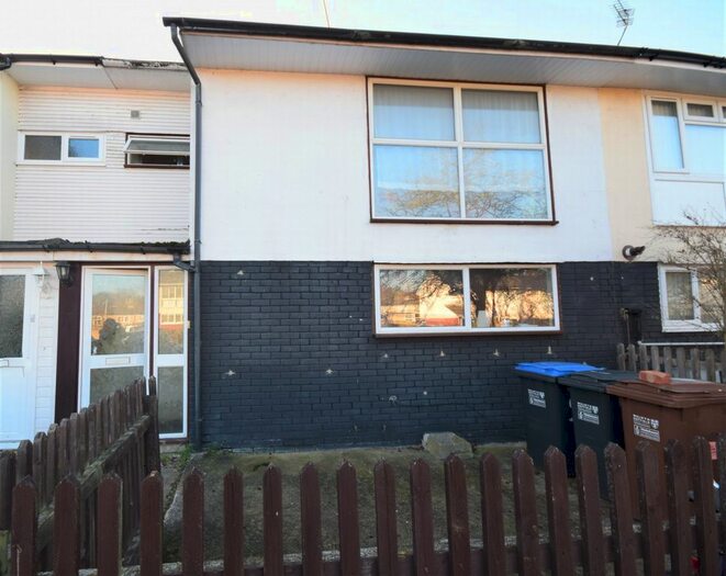 4 Bedroom Terraced House To Rent In Deerswood Avenue, Hatfield, AL10