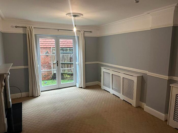 1 Bedroom Flat To Rent In The George Mews, Hailsham, BN27