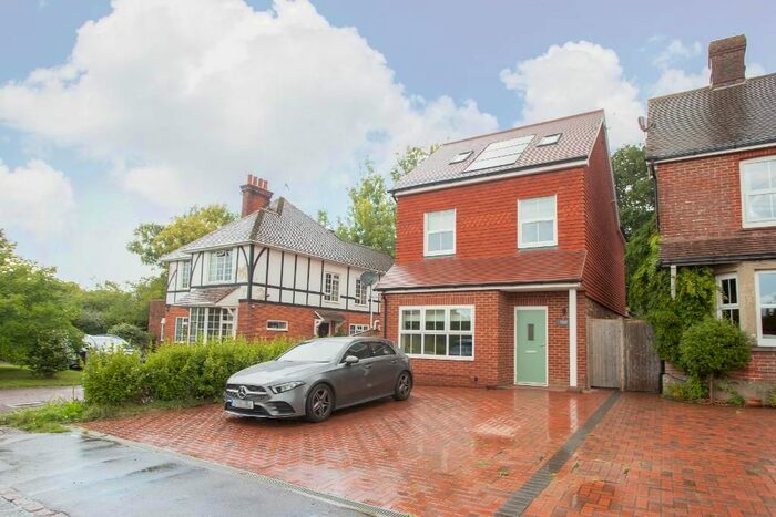 4 Bedroom Detached House To Rent In West End, Herstmonceux, East Sussex, BN27