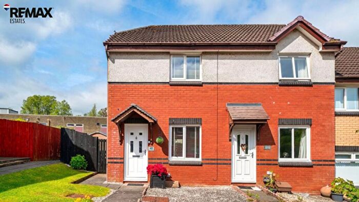 2 Bedroom End Of Terrace House For Sale In Canal Walk, Brightons, FK2