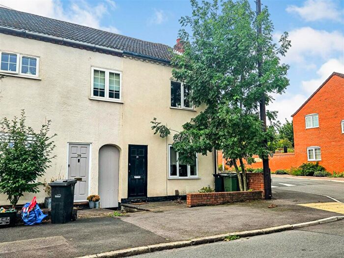 2 Bedroom Semi-Detached House For Sale In Bowling Green Road, Stourbridge, DY8