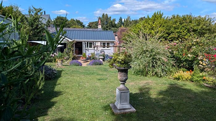 4 Bedroom Detached House For Sale In High Street, Selborne, Alton, GU34