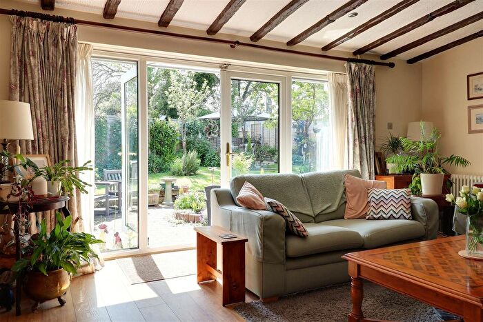 2 Bedroom Detached Bungalow For Sale In Main Street, Ellerker, Brough, HU15