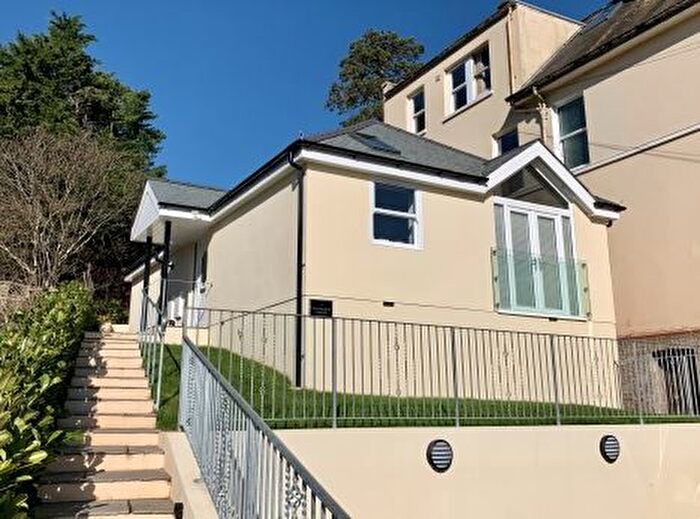 2 Bedroom Detached Bungalow To Rent In Hennapyn Road, Torquay, TQ2