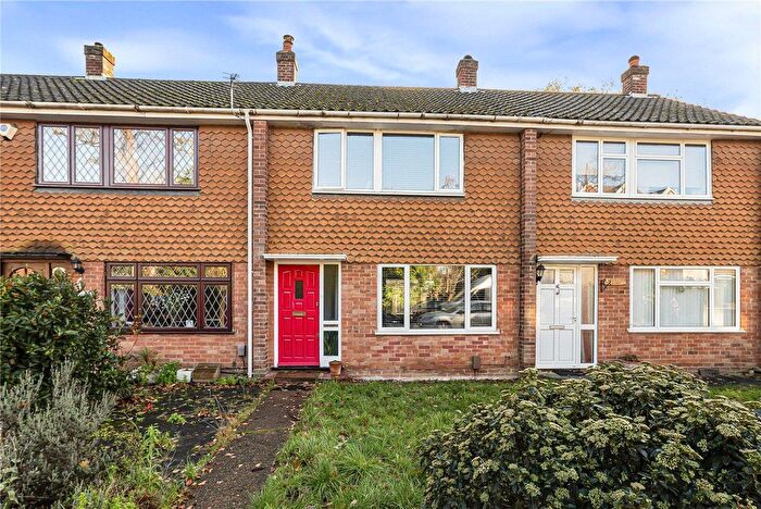 3 Bedroom Terraced House For Sale In Oaklands Road, Bromley, BR1