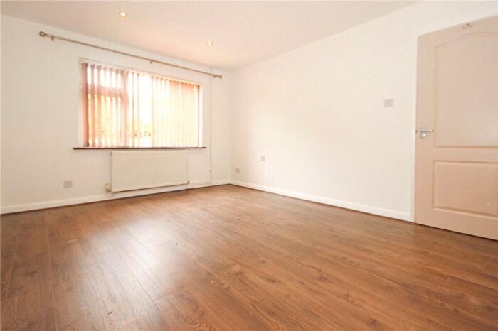 2 Bedroom Bungalow For Sale In Westover Road, Bristol, BS9