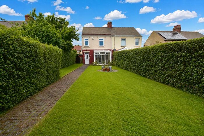 3 Bedroom Semi Detached House For Sale In Bethany Gardens, Stanley, DH9