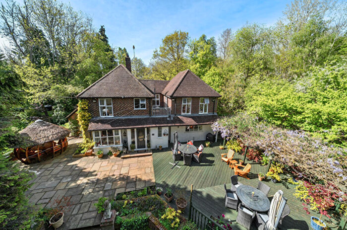 4 Bedroom Detached House For Sale In Frith End, Bordon, Hampshire, GU35