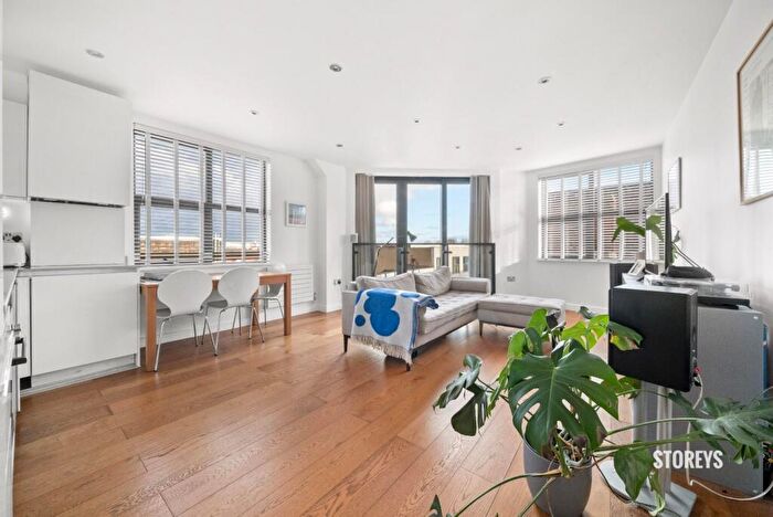 1 Bedroom Apartment To Rent In Vyner Street, Bethnal Green, London, E2