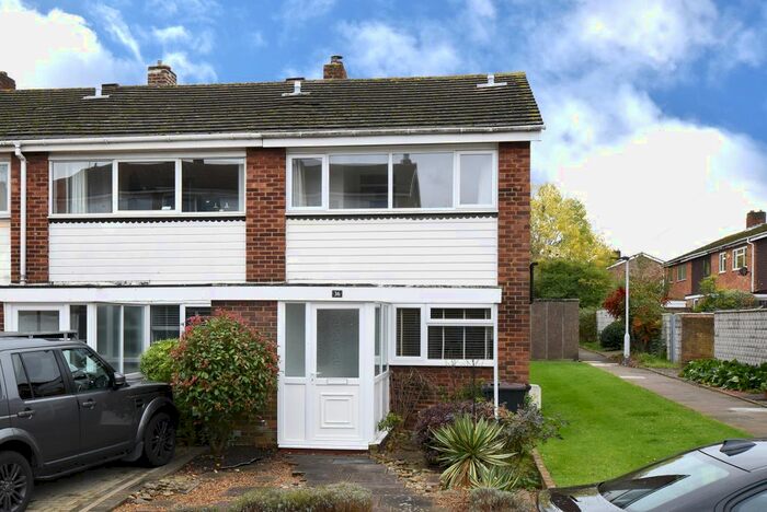 2 Bedroom End Of Terrace House To Rent In Place Farm Avenue, Orpington, BR6