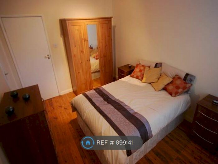 1 Bedroom Flat To Rent In Hallowell Road, Northwood, HA6