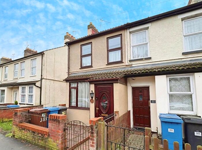 2 Bedroom End Of Terrace House For Sale In Bramford Lane, Ipswich, IP1