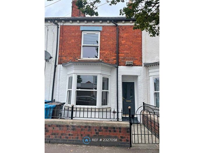 2 Bedroom Terraced House To Rent In St. Georges Road, Hull, HU3